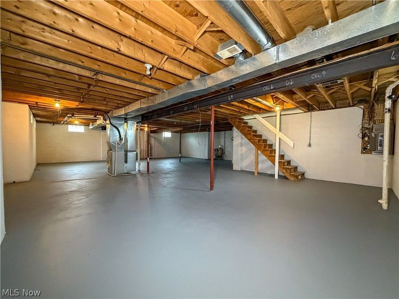 9825 Struthers Road, New Middletown, OH 44442 Photo 16