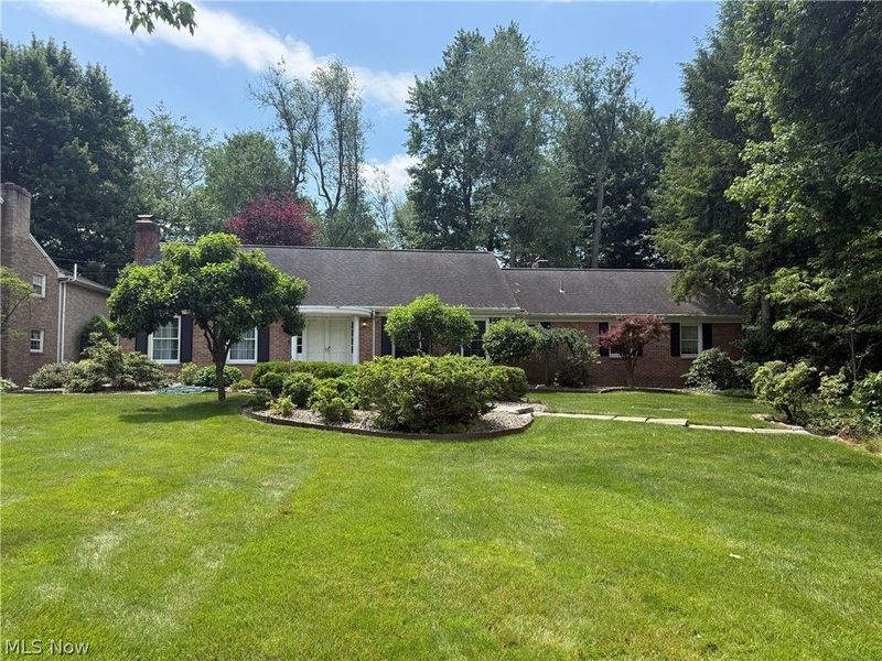 1800 Amarillo Street NW, North Canton, OH 44720 Photo 1