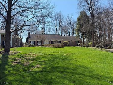 1800 Amarillo Street NW, North Canton, OH 44720