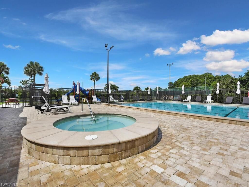 6611 Southwell Dr, Fort Myers, FL 33966 Photo