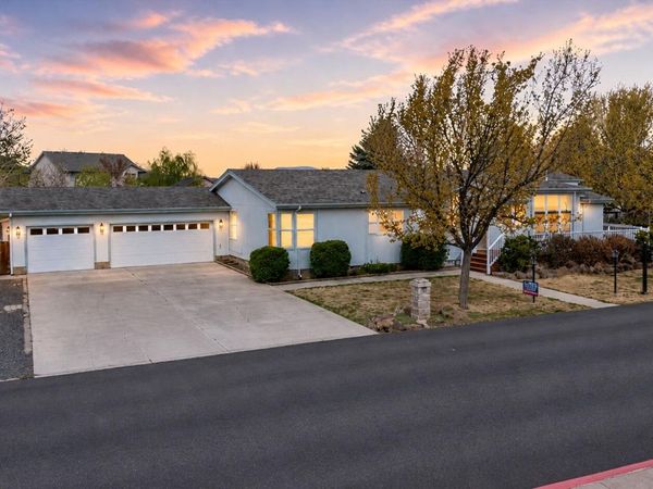 533 NE Shoshone Drive, Redmond, OR 97756