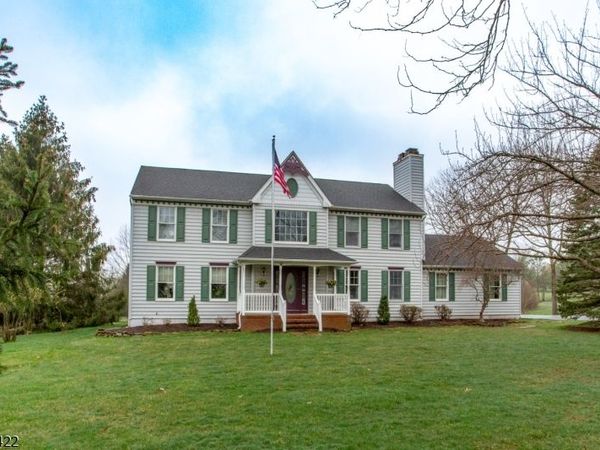 4 Melita Rd, Alexandria, NJ 08848