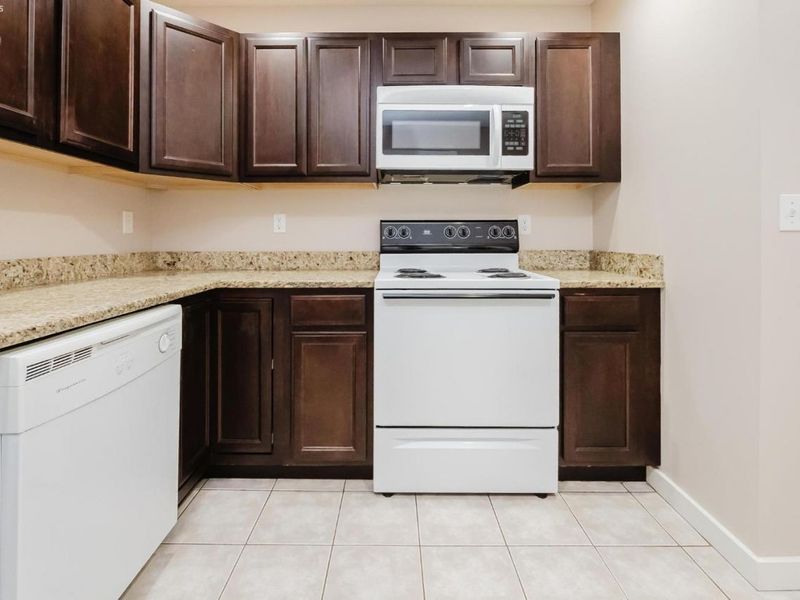 4716 Lake Court, Sandusky, OH 44870 Photo 19