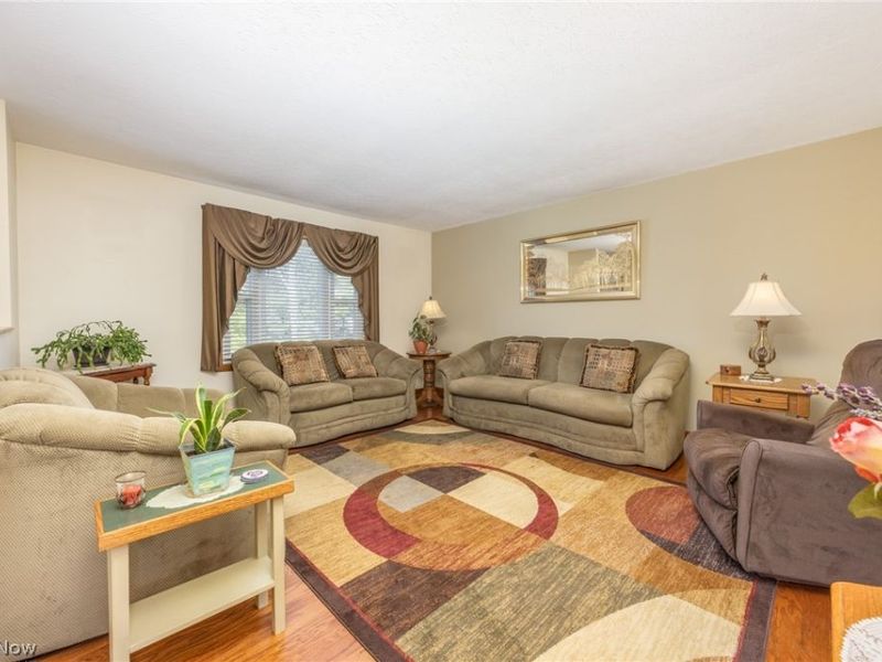 97 Woodland Acres Road, Marietta, OH 45750 Photo 4