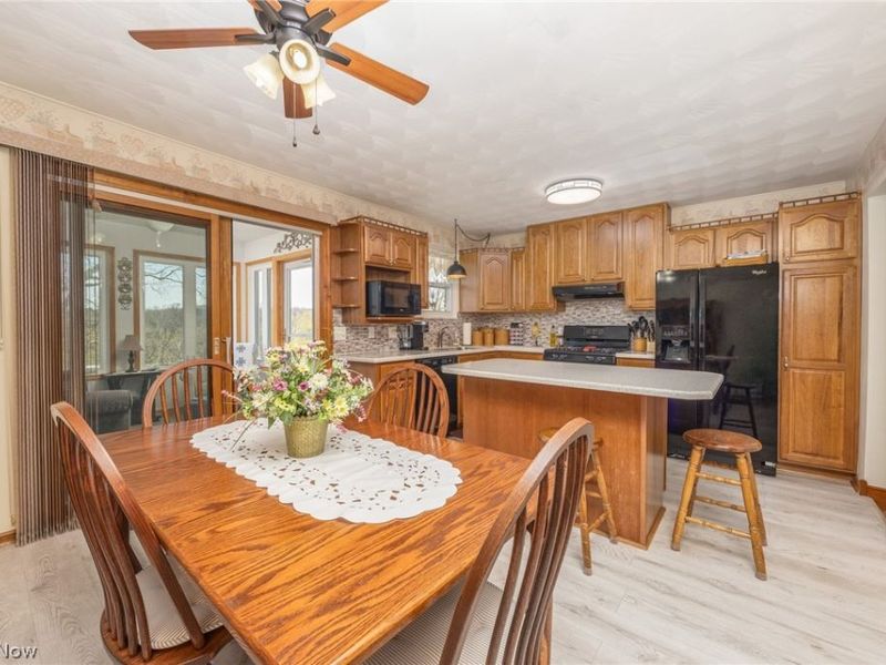 97 Woodland Acres Road, Marietta, OH 45750 Photo 8