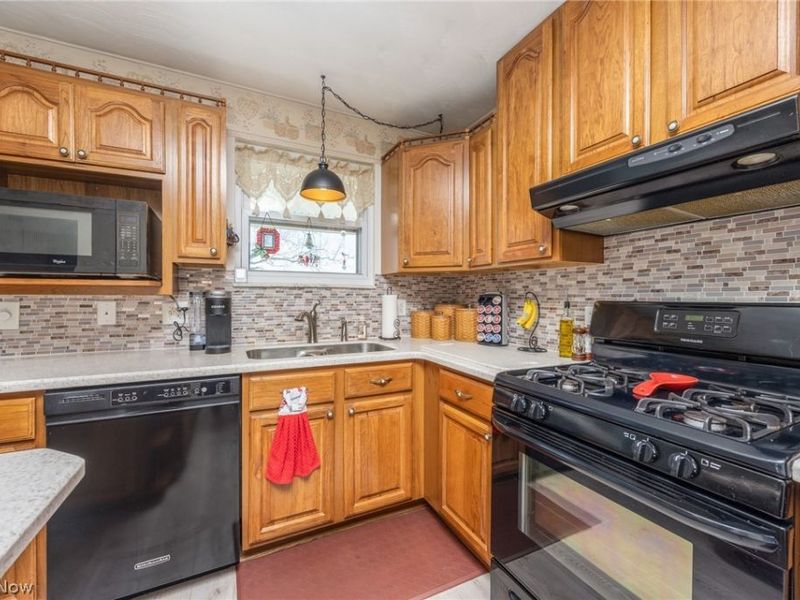 97 Woodland Acres Road, Marietta, OH 45750 Photo 9