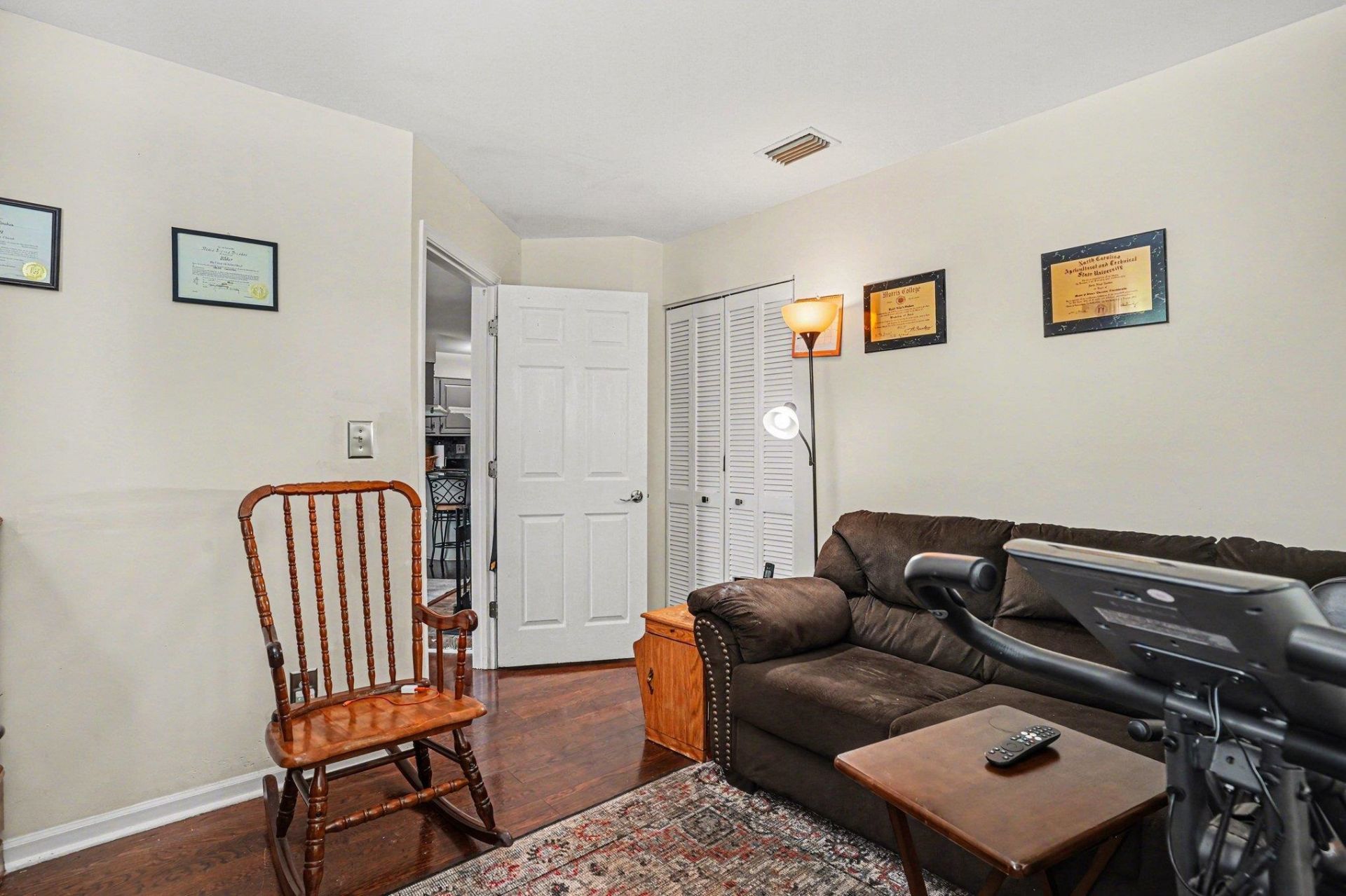 1201 Tiffany Ln. Photo 13