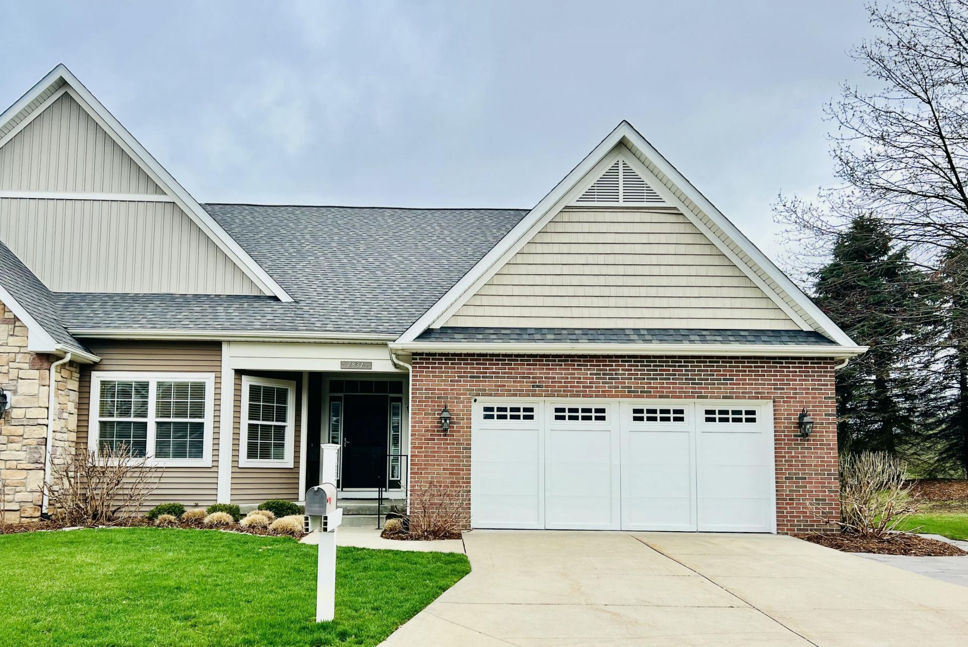 7831 Derby Court, Kalamazoo, MI 49009 Main Photo