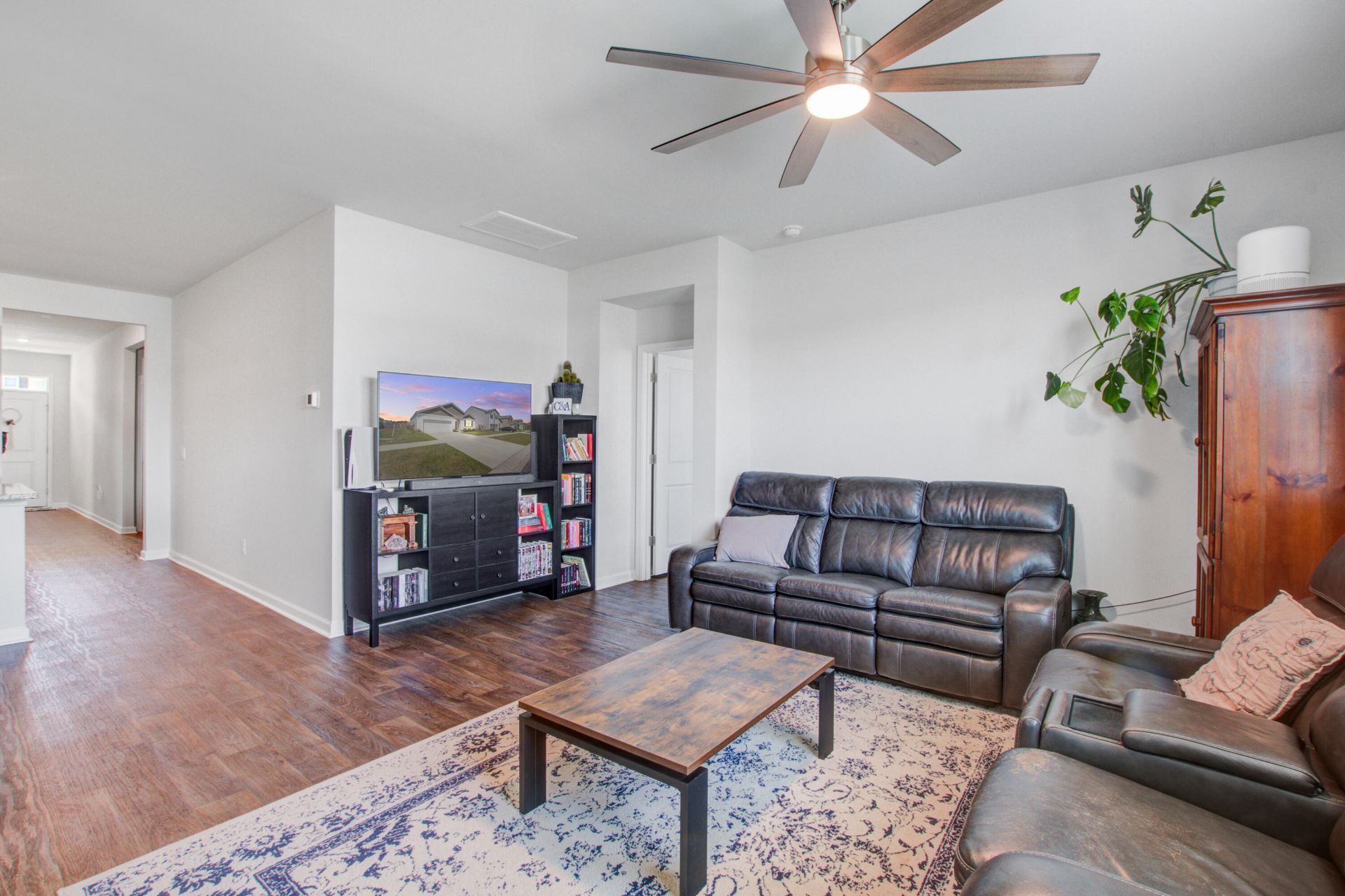 140 Ivory Shadow Road Photo 19