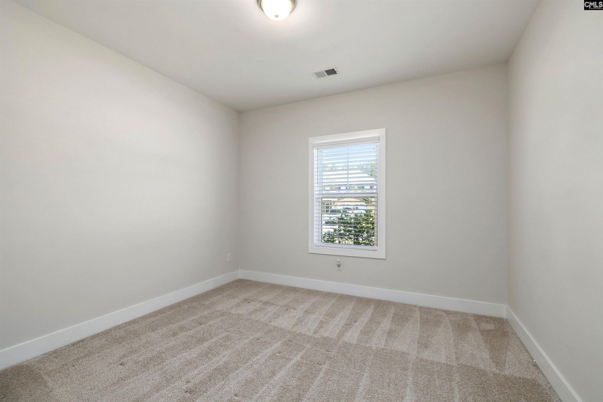 2070 Hatteras Way Photo 10