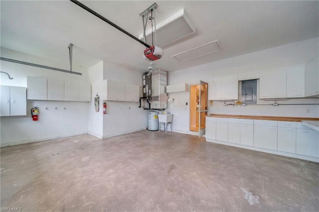 8555 Fairway Bend Dr, Estero, FL 33967 Photo