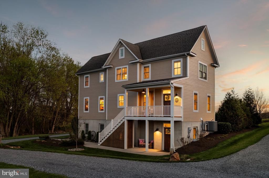 38165 COBBETT LANE, HILLSBORO, VA 20132