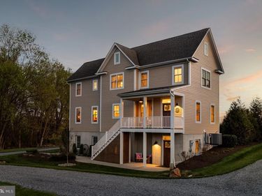 38165 COBBETT LANE, HILLSBORO, VA 20132