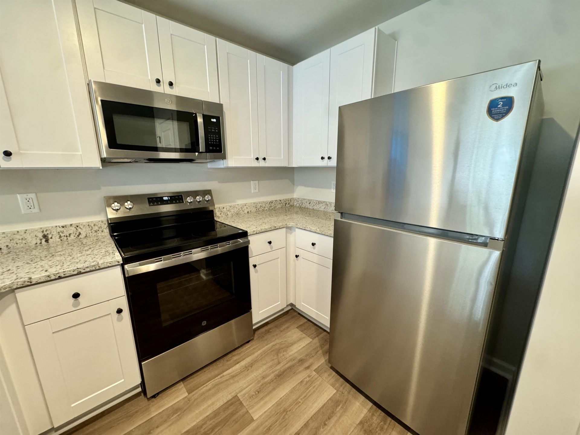 1735 King Oaks Loop Photo 9