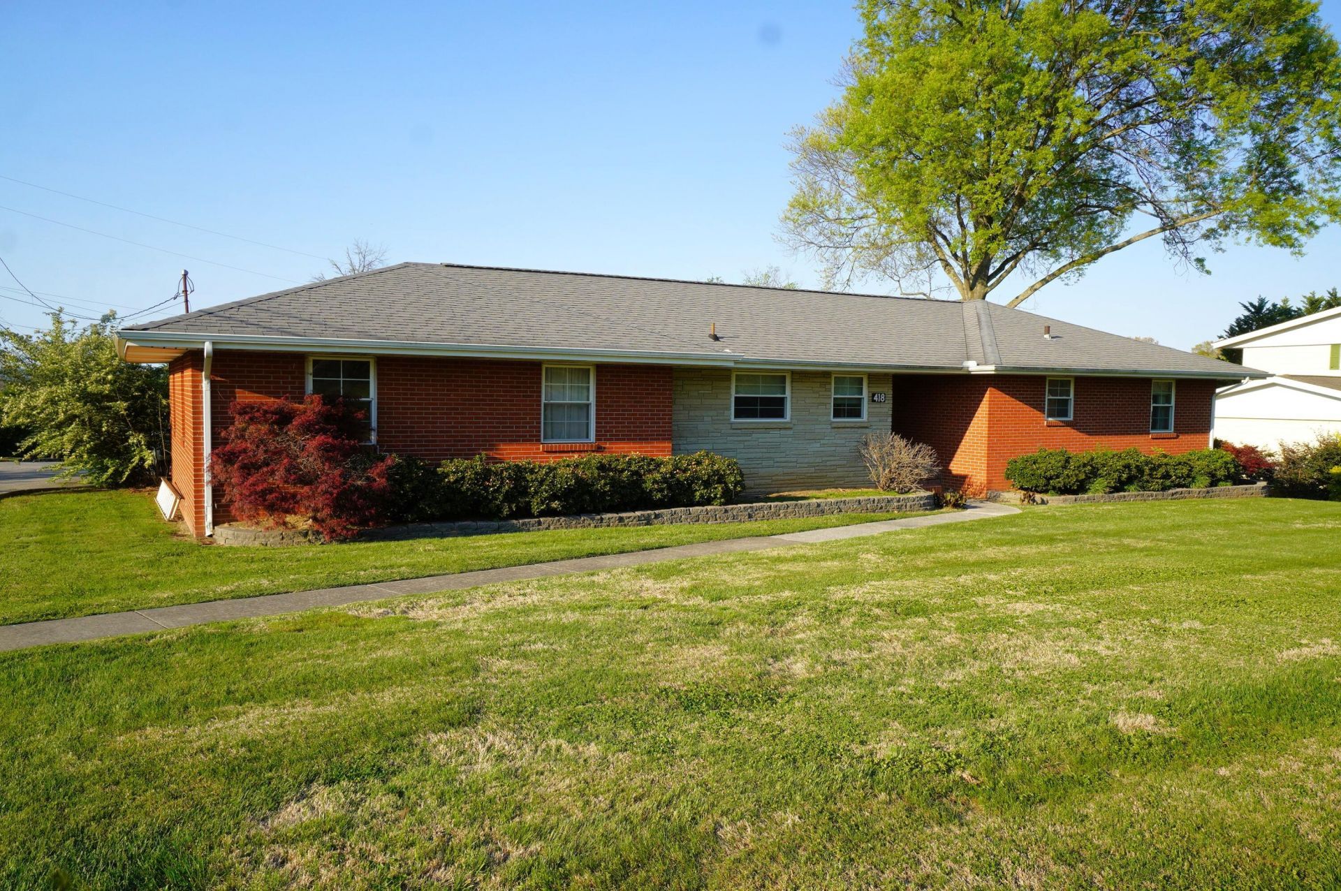 418 Buckingham Drive, Jefferson City, TN 37760 Main Photo