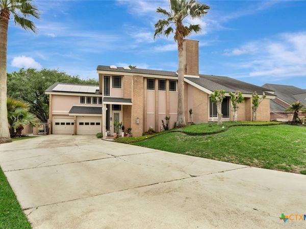 103 Tracy Lane, Victoria, TX 77904