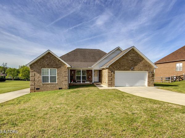 1054 Disco Loop Rd, Friendsville, TN 37737