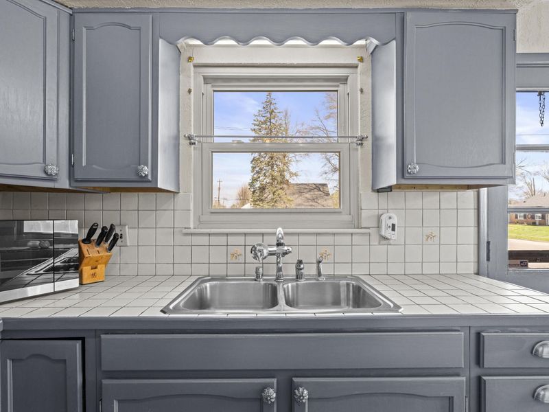 4281 Blythe Road, Columbus, OH 43224 Photo 14