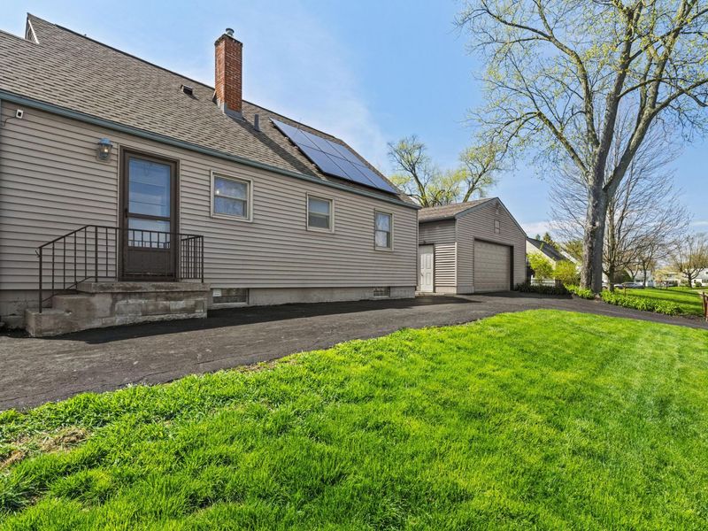 4281 Blythe Road, Columbus, OH 43224 Photo 4