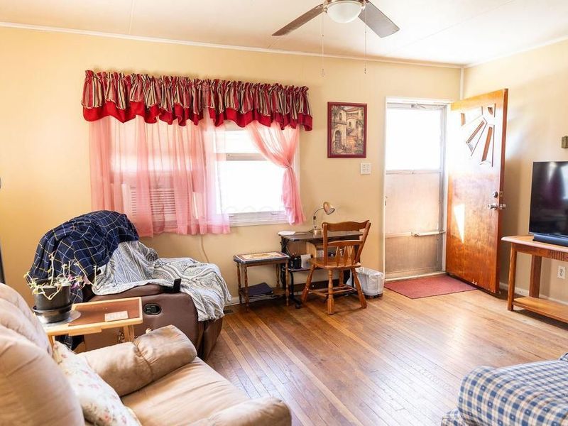 979 W Hubert Avenue, Lancaster, OH 43130 Photo 5