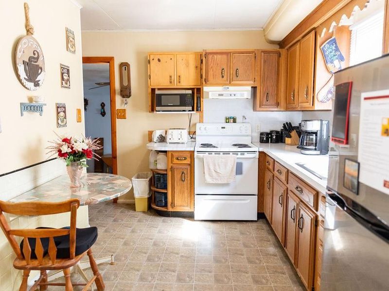 979 W Hubert Avenue, Lancaster, OH 43130 Photo 8