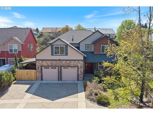 2014 NE LUCY BELLE ST, McMinnville, OR 97128