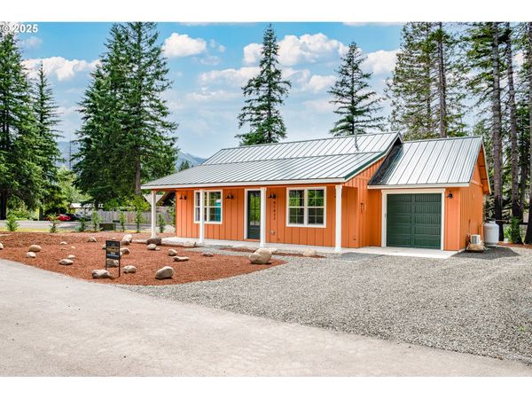 91632 FIR LN, McKenzie Bridge, OR 97413
