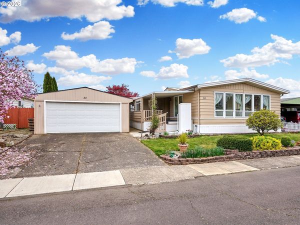 1055 LOCKHAVEN N DR, Unit 34, Keizer, OR 97303