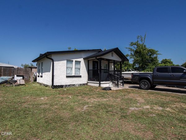 139 N Larry Drive, Panama City, FL 32404