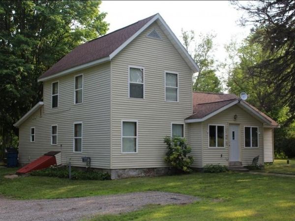 123 W Walnut Street, Stanton, MI 48888