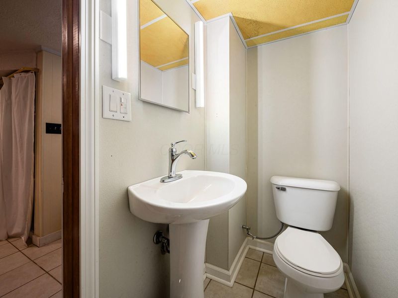 498 Oakland Park Avenue, Columbus, OH 43214 Photo 27