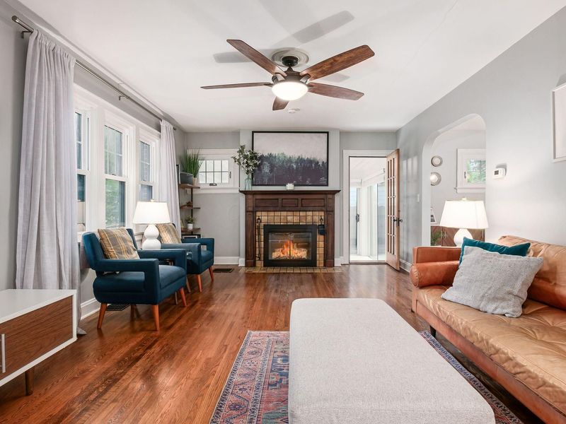 498 Oakland Park Avenue, Columbus, OH 43214 Photo 5