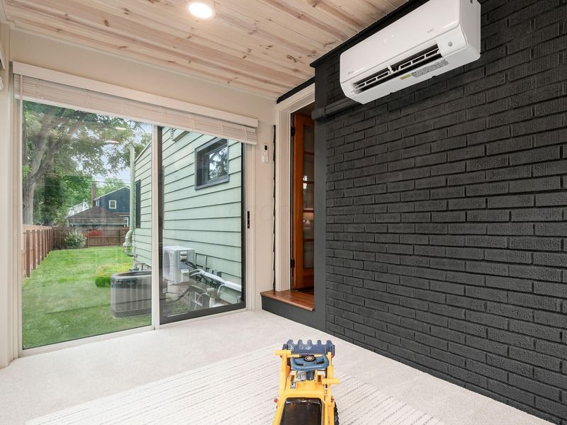 498 Oakland Park Avenue, Columbus, OH 43214 Photo 9