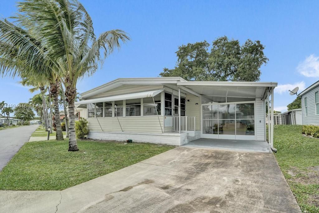 3495 Tee Terrace, Pompano Beach, FL 33069 Photo