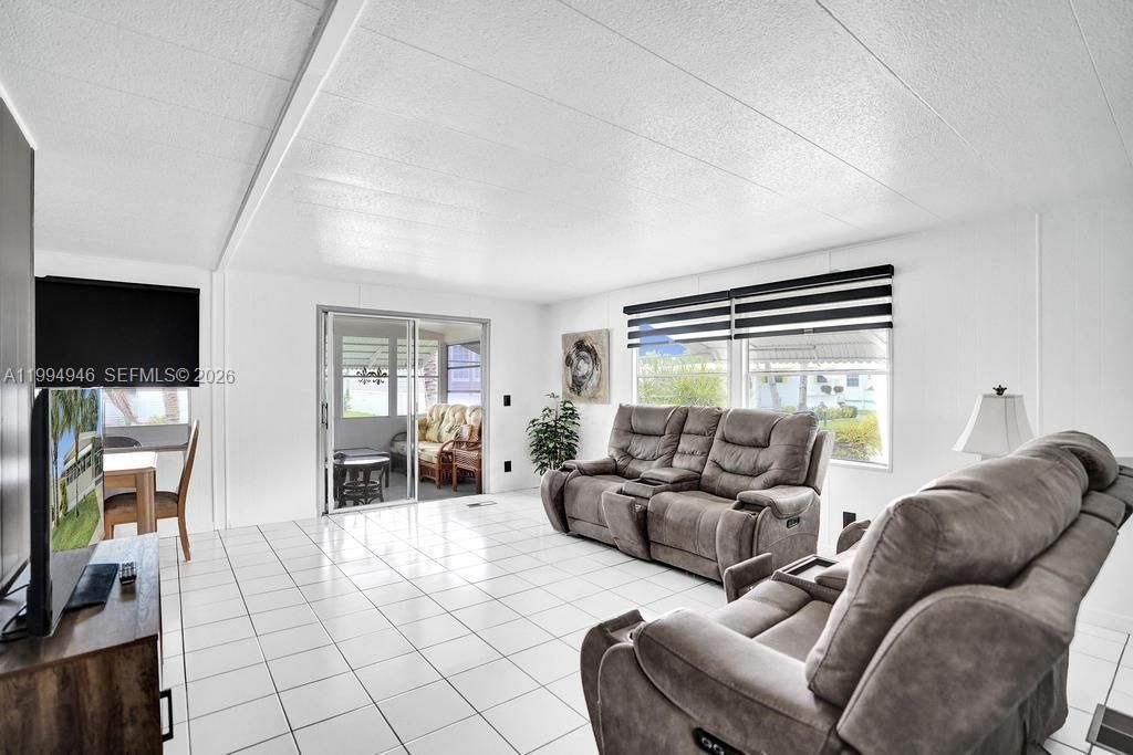3495 Tee Terrace, Pompano Beach, FL 33069 Photo