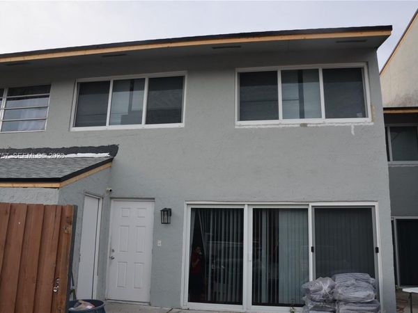 15431 SW 81st Cir Ln, Unit 56, Miami, FL 33193