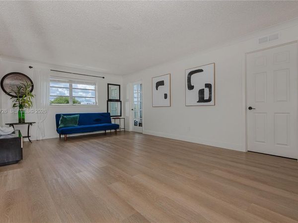 2500 SW 81st Ave, Unit 304, Davie, FL 33324