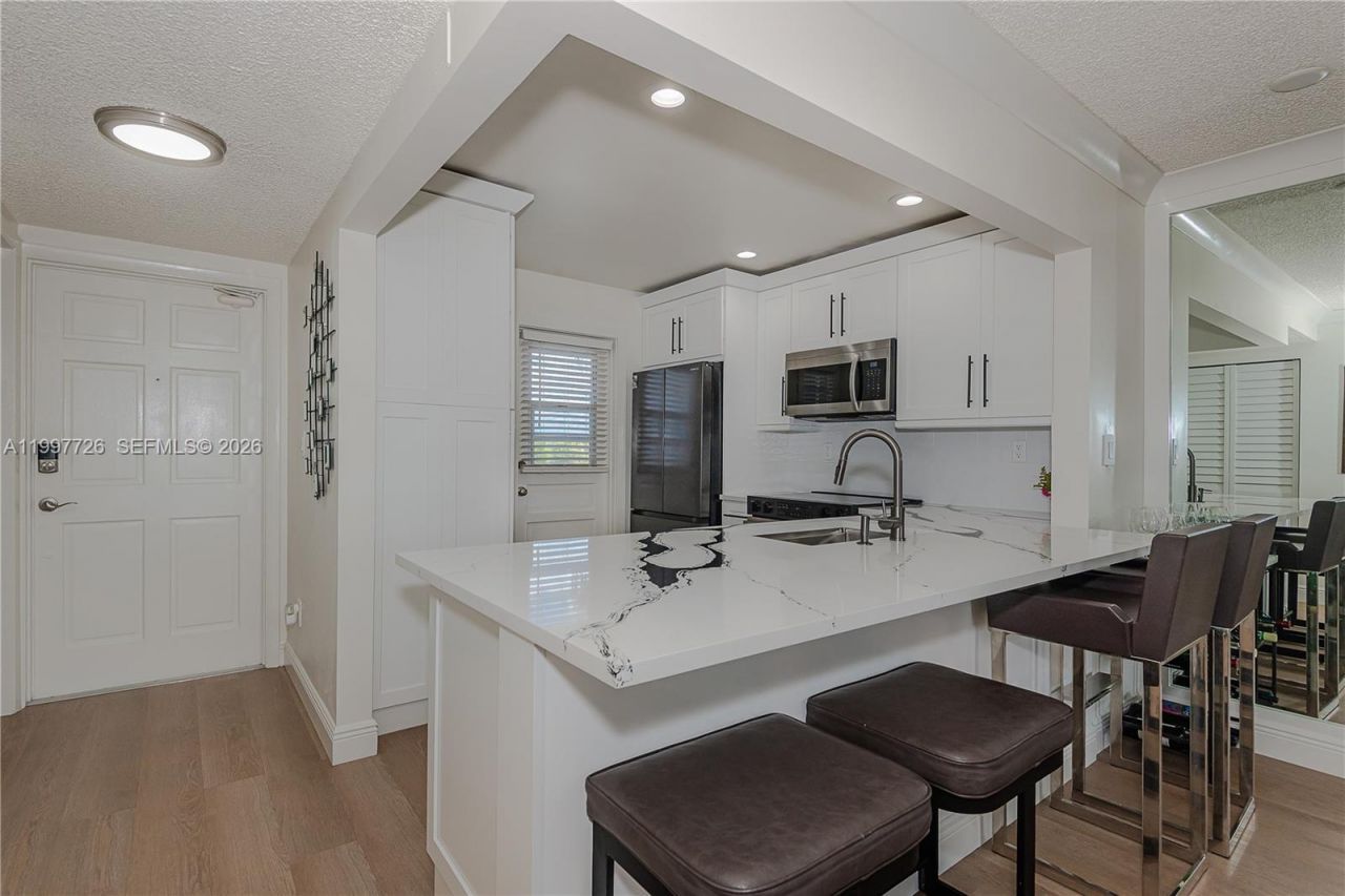 2500 SW 81st Ave, Unit 304, Davie, FL 33324 Photo