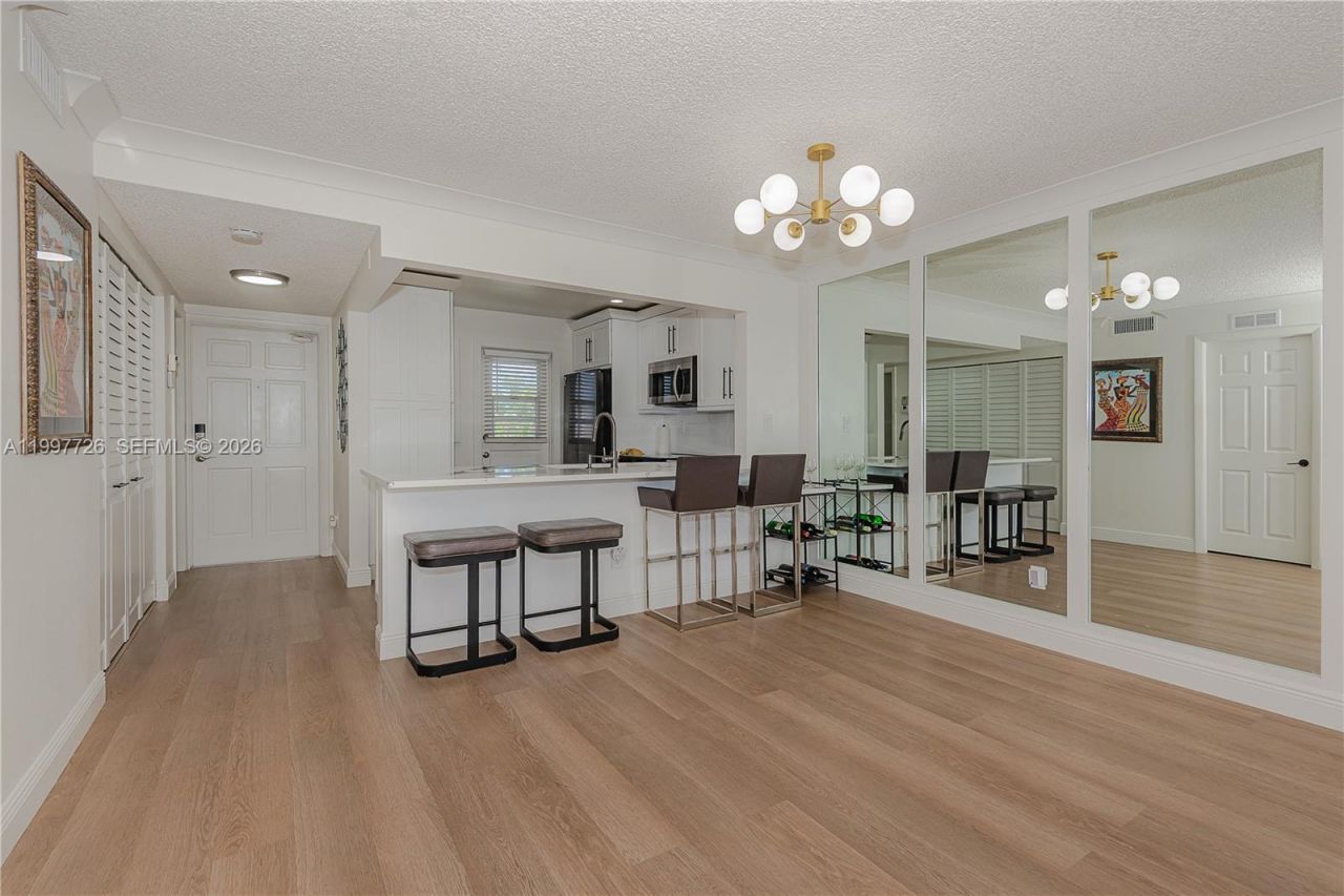 2500 SW 81st Ave, Unit 304, Davie, FL 33324 Photo