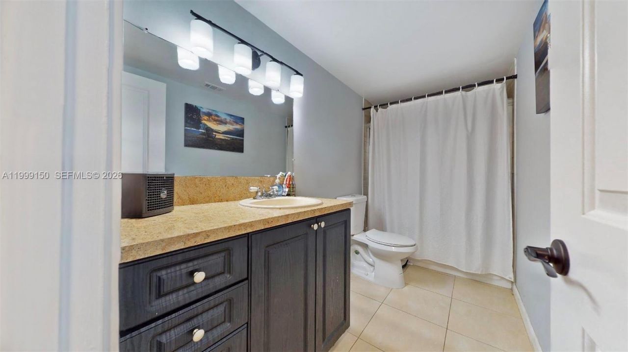 1801 S Ocean Dr, Unit 501, Hollywood, FL 33019 Photo