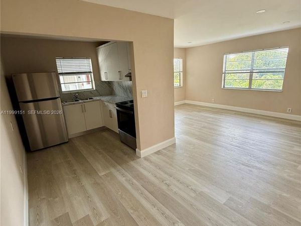 1607 Arthur St , Unit 304, Hollywood, FL 33020