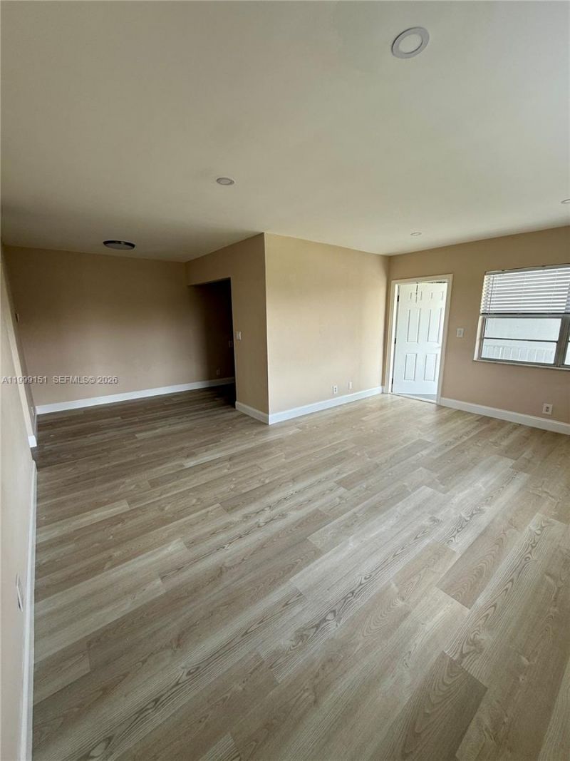 1607 Arthur St, Unit 304, Hollywood, FL 33020 Photo