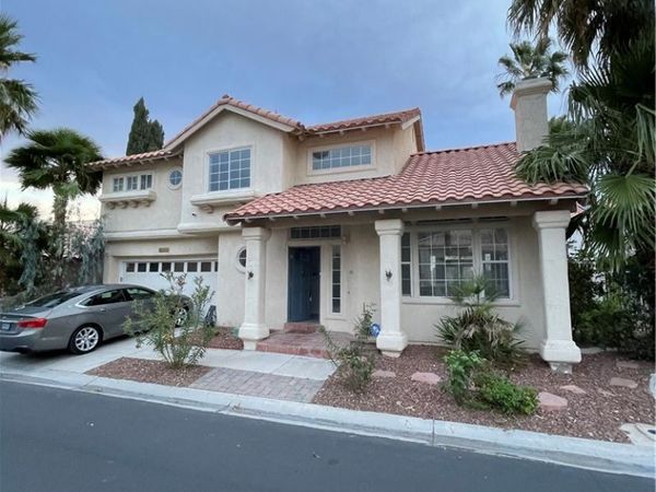 5009 Forest Oaks Drive , Las Vegas, NV 89149