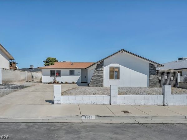 7604 Pheasant Lane , Las Vegas, NV 89145