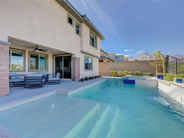 12466 Point Sierra Street , Las Vegas, NV 89138