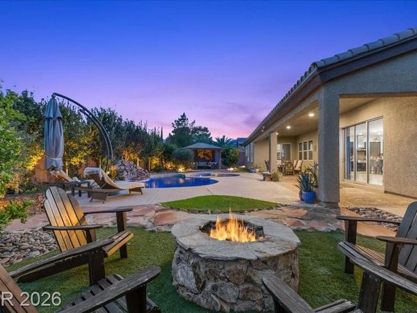 8753 Kendall Brook Circle, Las Vegas, NV 89149