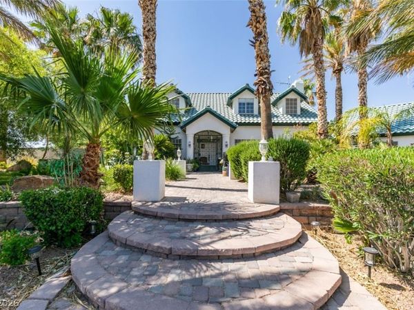 5515 N Campbell Road , Las Vegas, NV 89149