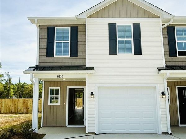 8107 King Road , Fayetteville, NC 28306