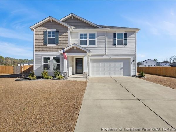 34 Merlin Court , Godwin, NC 28344