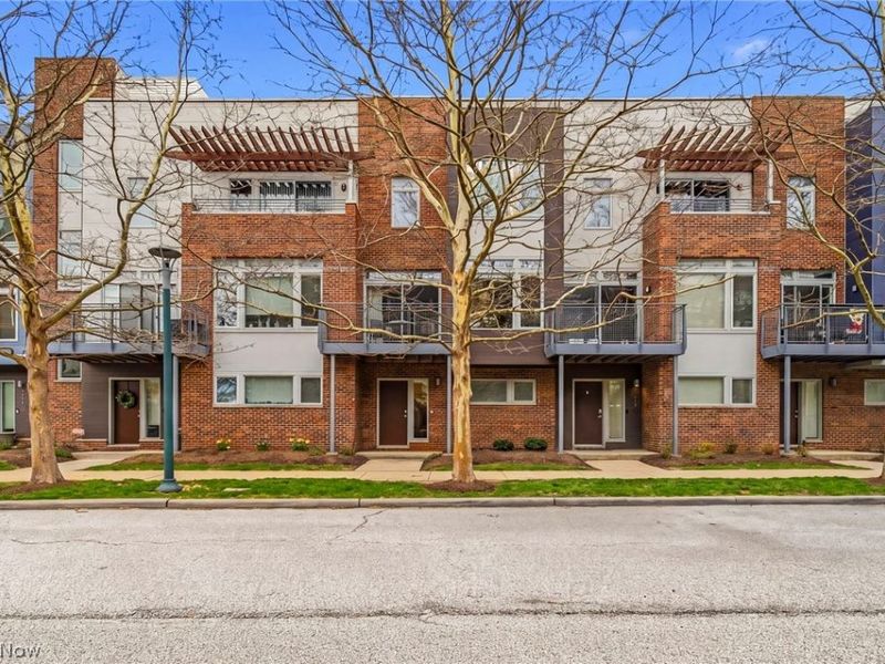 1245 W 75th Street, Unit D-1245, Cleveland, OH 44102 Photo 1